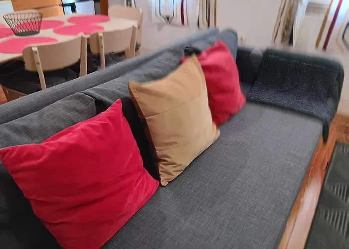 Comfortable Central 2 Bedrooms Apartments By Great&Cosy